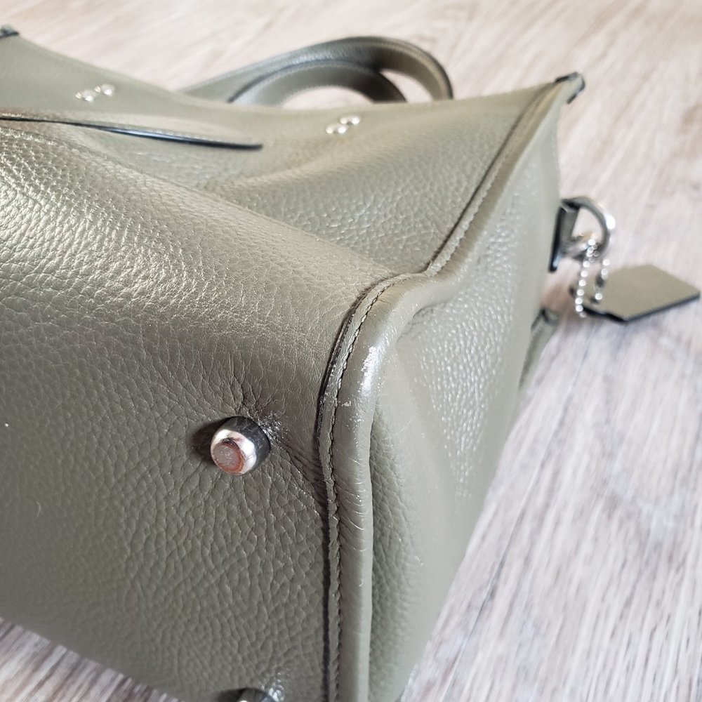 Coach Dempsey Carryall With Patch - Picture 6 of 14